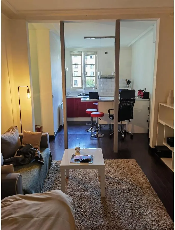 Studio Parisien Tout Eiffel 7E Apartment Paris